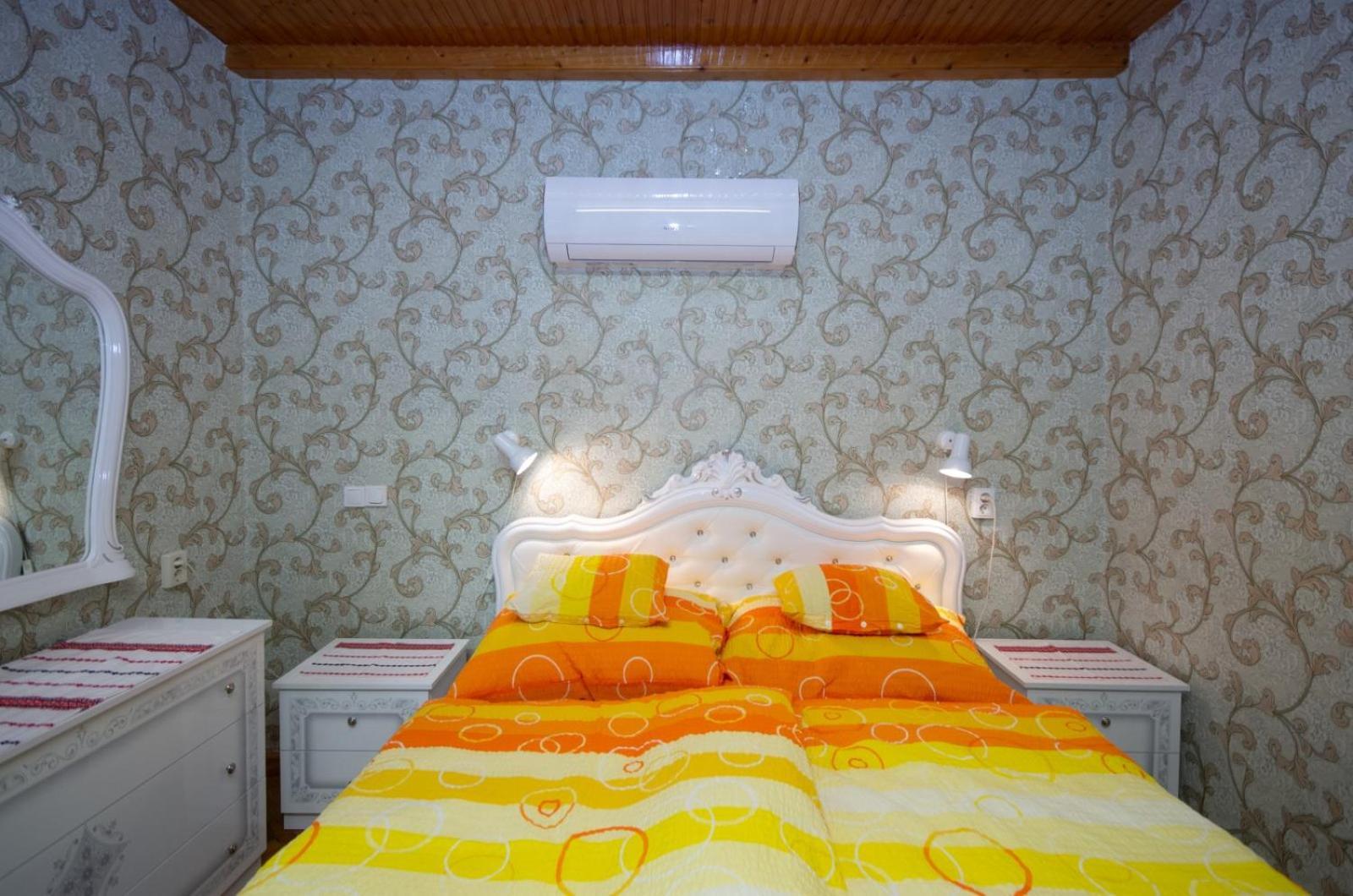 Amalia Apartman Gyula Exterior photo