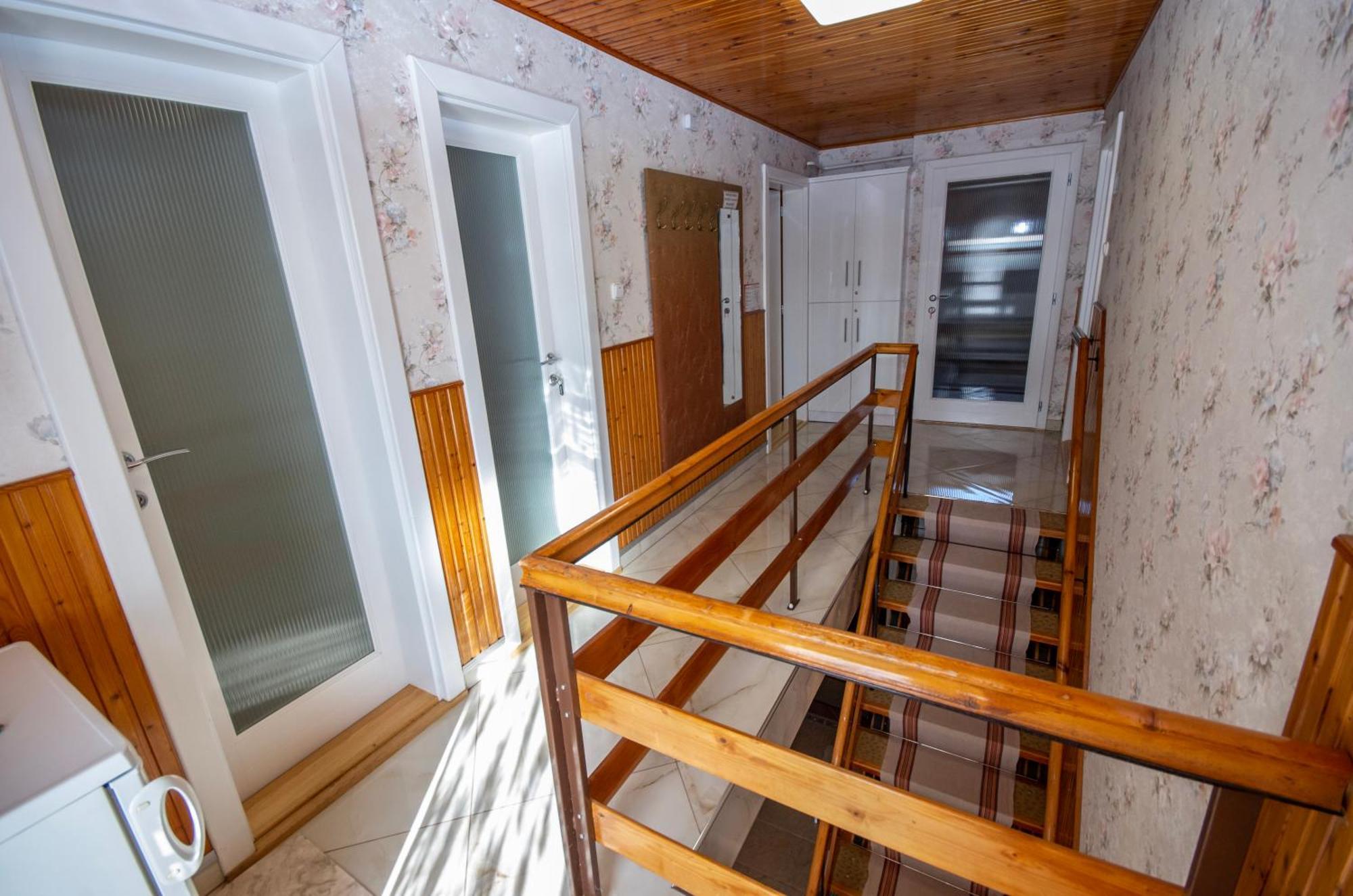Amalia Apartman Gyula Exterior photo